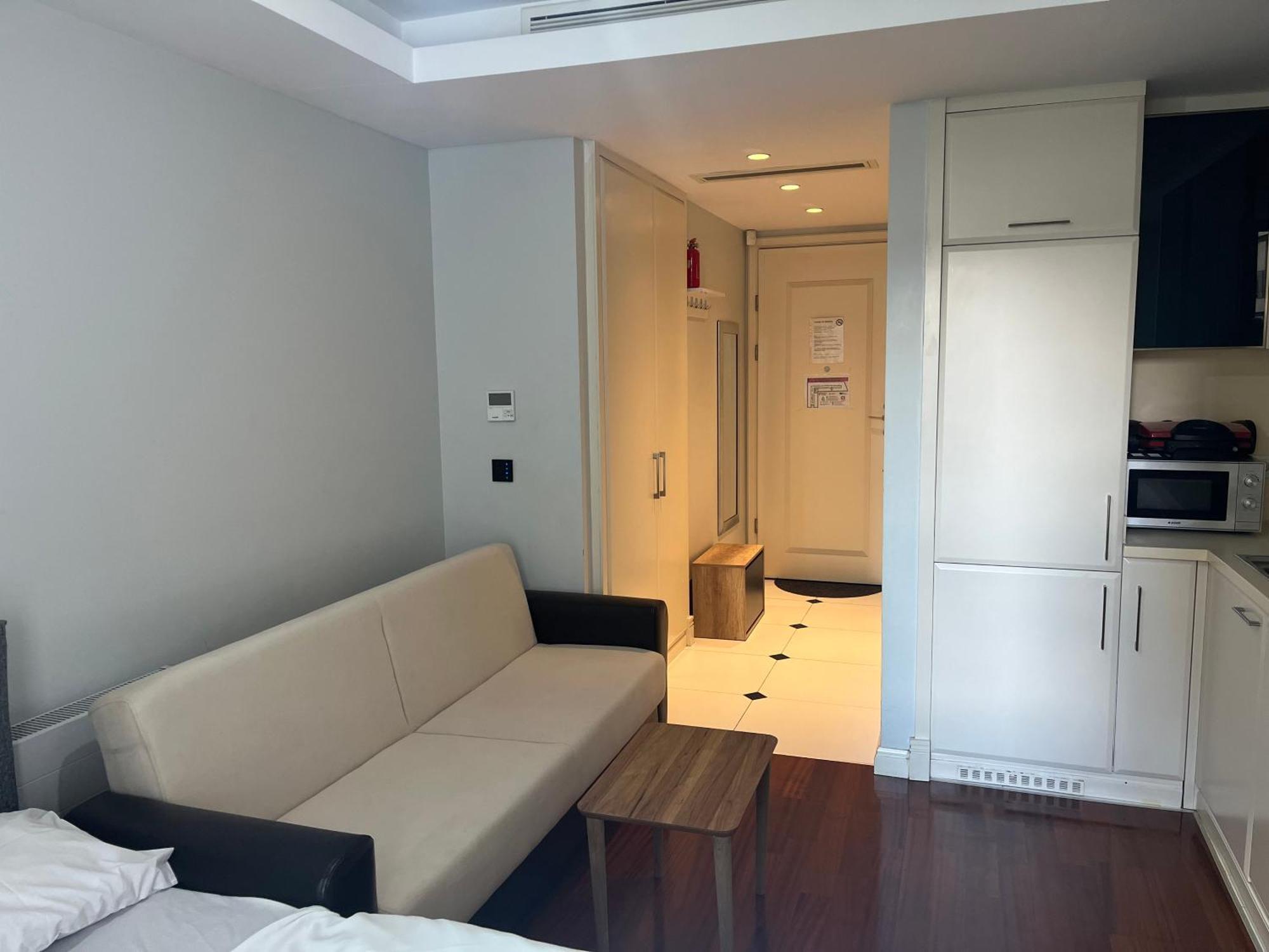 Studio Flat-One Room In Lux Residence Near Taksim-Beyoglu Istanbul Exteriör bild